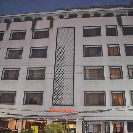 Hotel Vaibhav Váránaszi Kültér fotó