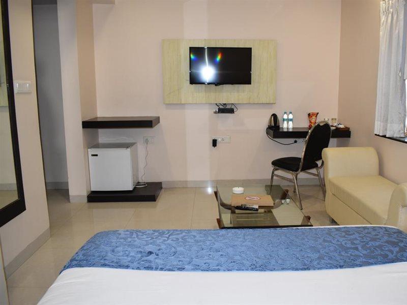 Hotel Vaibhav Váránaszi Kültér fotó