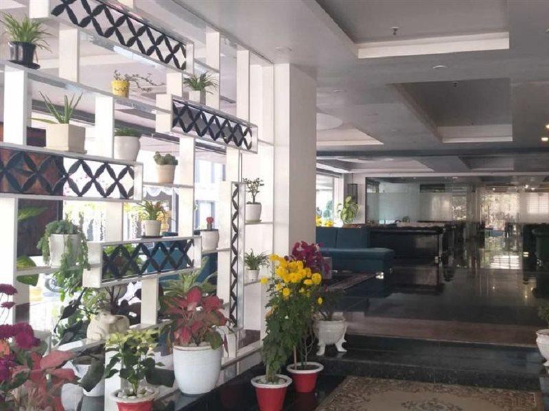 Hotel Vaibhav Váránaszi Kültér fotó