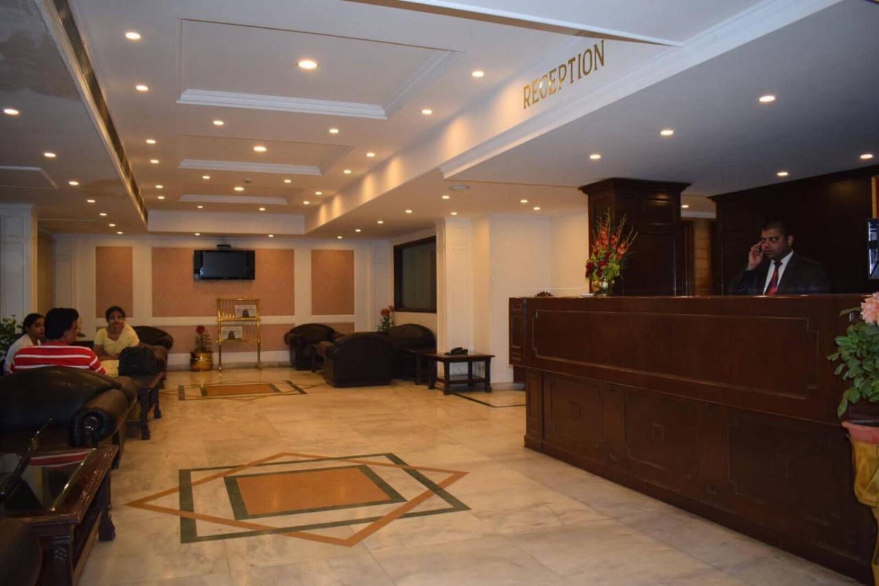 Hotel Vaibhav Váránaszi Kültér fotó