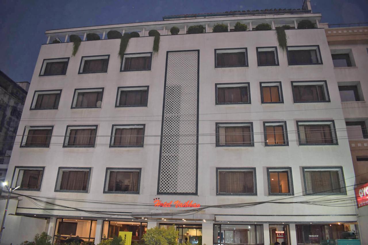 Hotel Vaibhav Váránaszi Kültér fotó